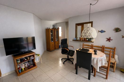 Buy apartment Torrevieja with large terrace