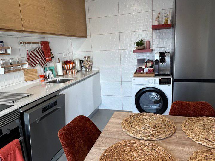 西班牙別墅（含泳池廚房和餐廳）租金多少 Gran Alacant