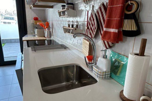 How much is rent in Spain – villa with pool