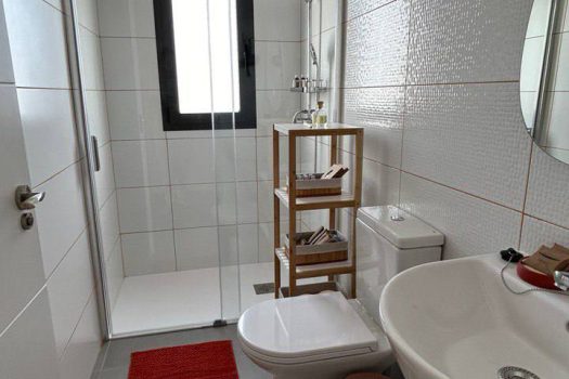 How much is rent in Spain – villa with pool